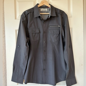 Sovereign Code Long-Sleeved Button Down XL‎